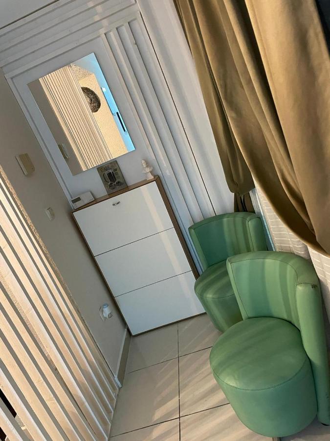 Aqua Apartman Satu Mare Exteriér fotografie